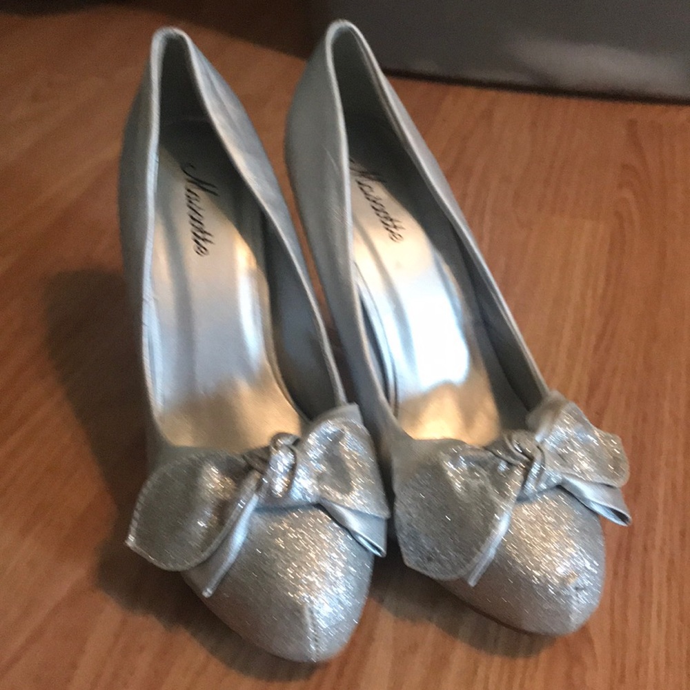 Silver heels ✨